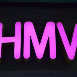 HMV Goes Into Receivership, Canadians say Goodbye to a Cultural Icon